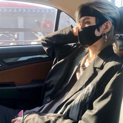 高冷男生头像二次元,高冷男生头像