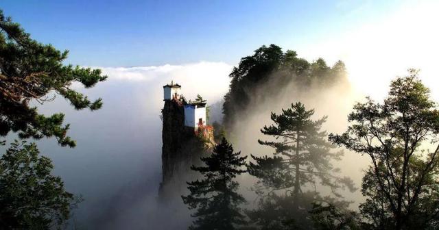 商洛市牛背梁景区介绍,商洛牛背梁旅游景点高清图片