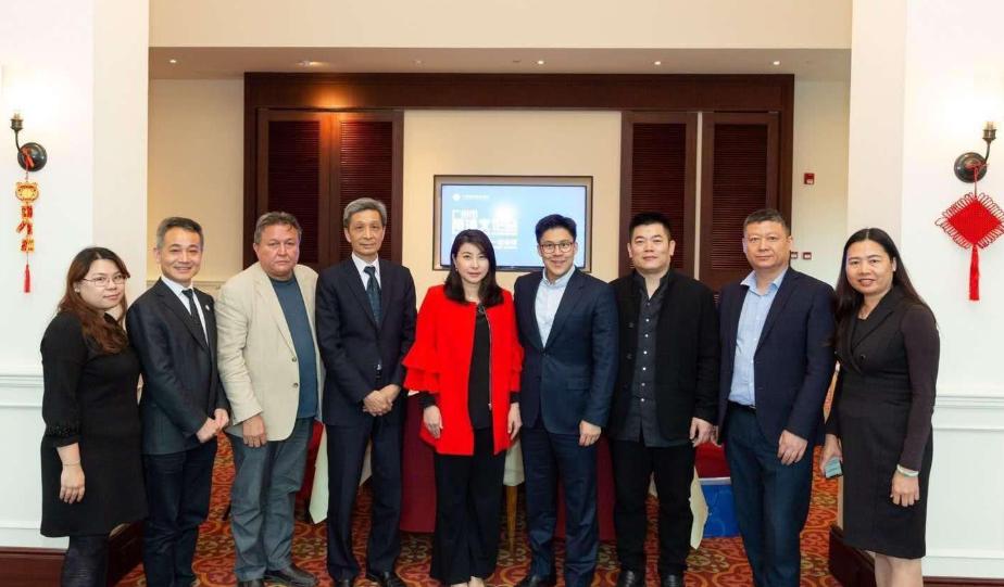 郭晶晶为什么能在豪门得到尊重,郭晶晶在豪门的生活情况