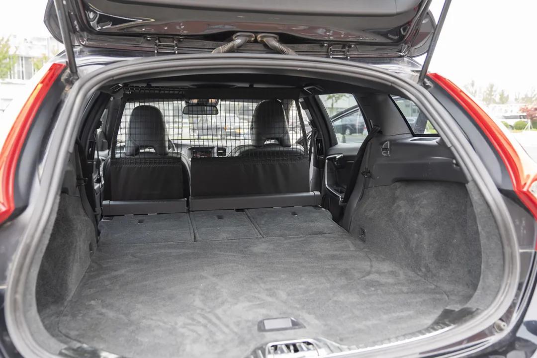 沃尔沃v60居家必备旅行神车 (沃尔沃v60鉴赏)