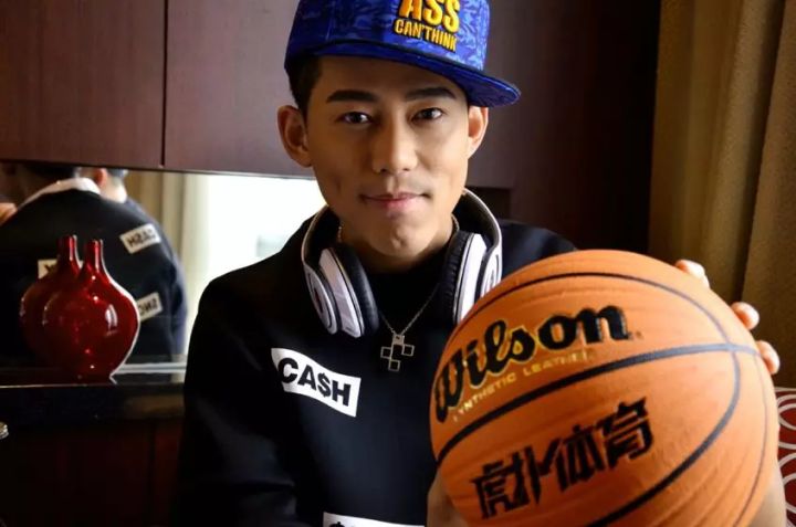 18年中国新说唱魔王踢馆苏醒,苏醒17年新说唱