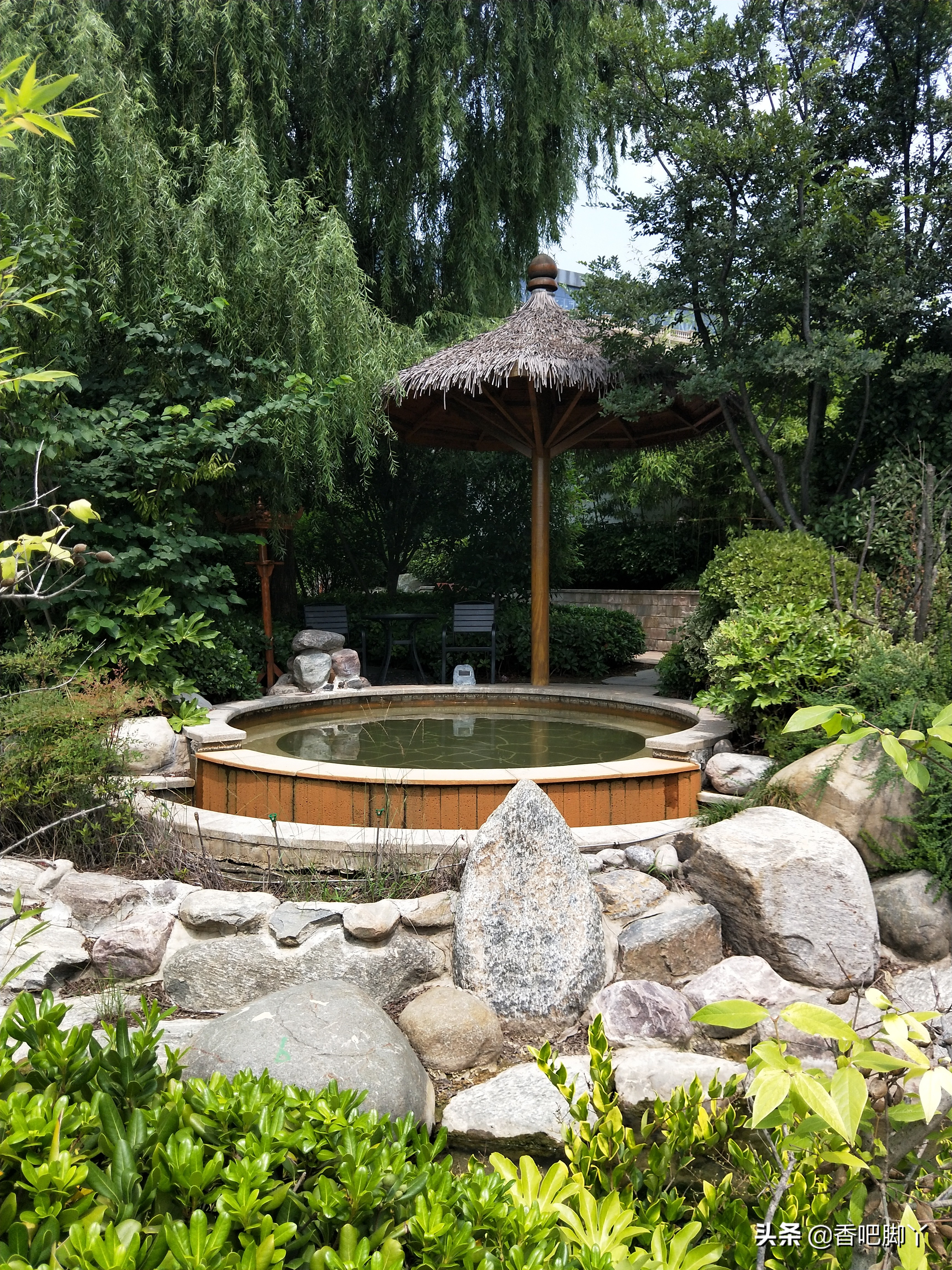 夏天适合旅游的温泉郑州,夏天黄帝宫温泉攻略