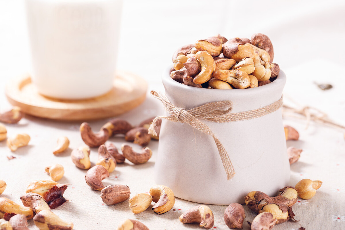 女性肾气不足有什么症状表现,50岁女人肾气不足有哪些症状