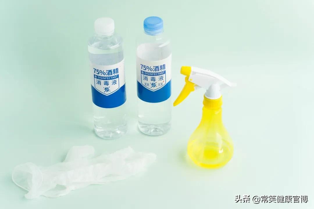 一破皮就用创可贴，小心烂成“无底洞”