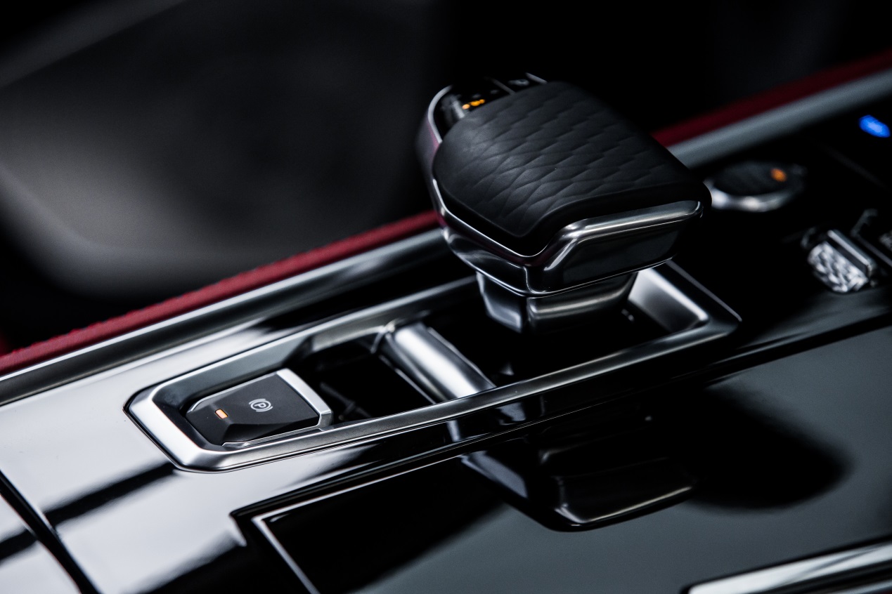 2021款长安cs85coupe口碑,长安新款cs85coupe自动挡还是手动挡