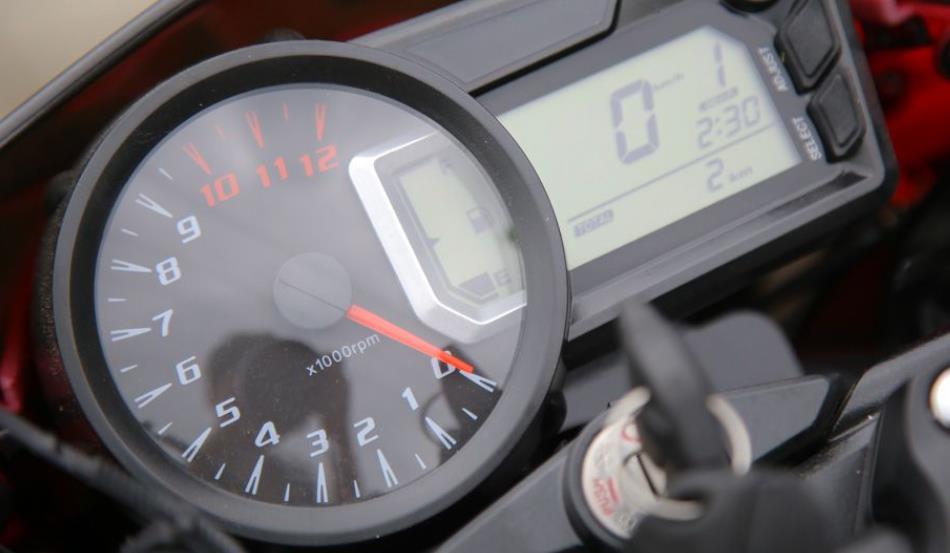 豪爵150街车推荐,万元内性价比最高的国产150街车