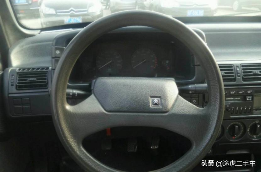 神龙富康哪年出的,神龙富康和夏利