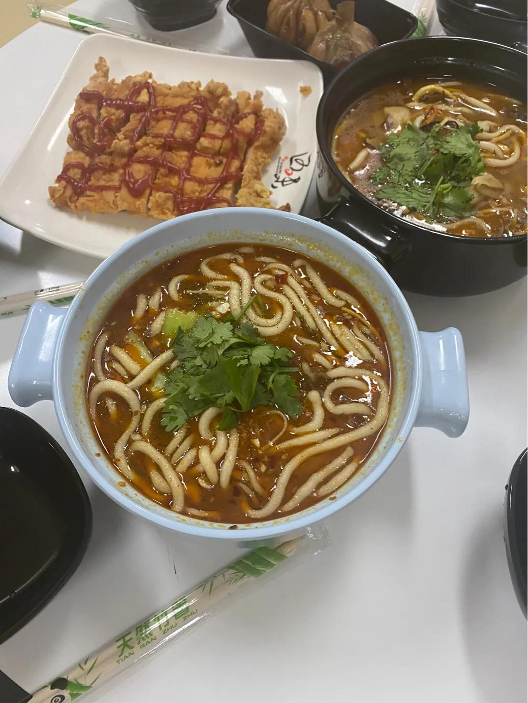 郑州砂锅匠土豆粉,正宗郑州老牌土豆粉