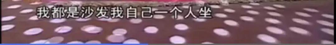 阿娇演港女,阿娇不笑和笑起来的对比照