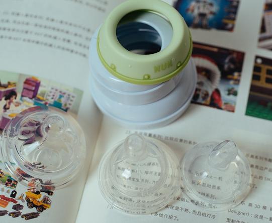 宝妈们看过来我的育儿记,奶瓶奶嘴的正确选择方法