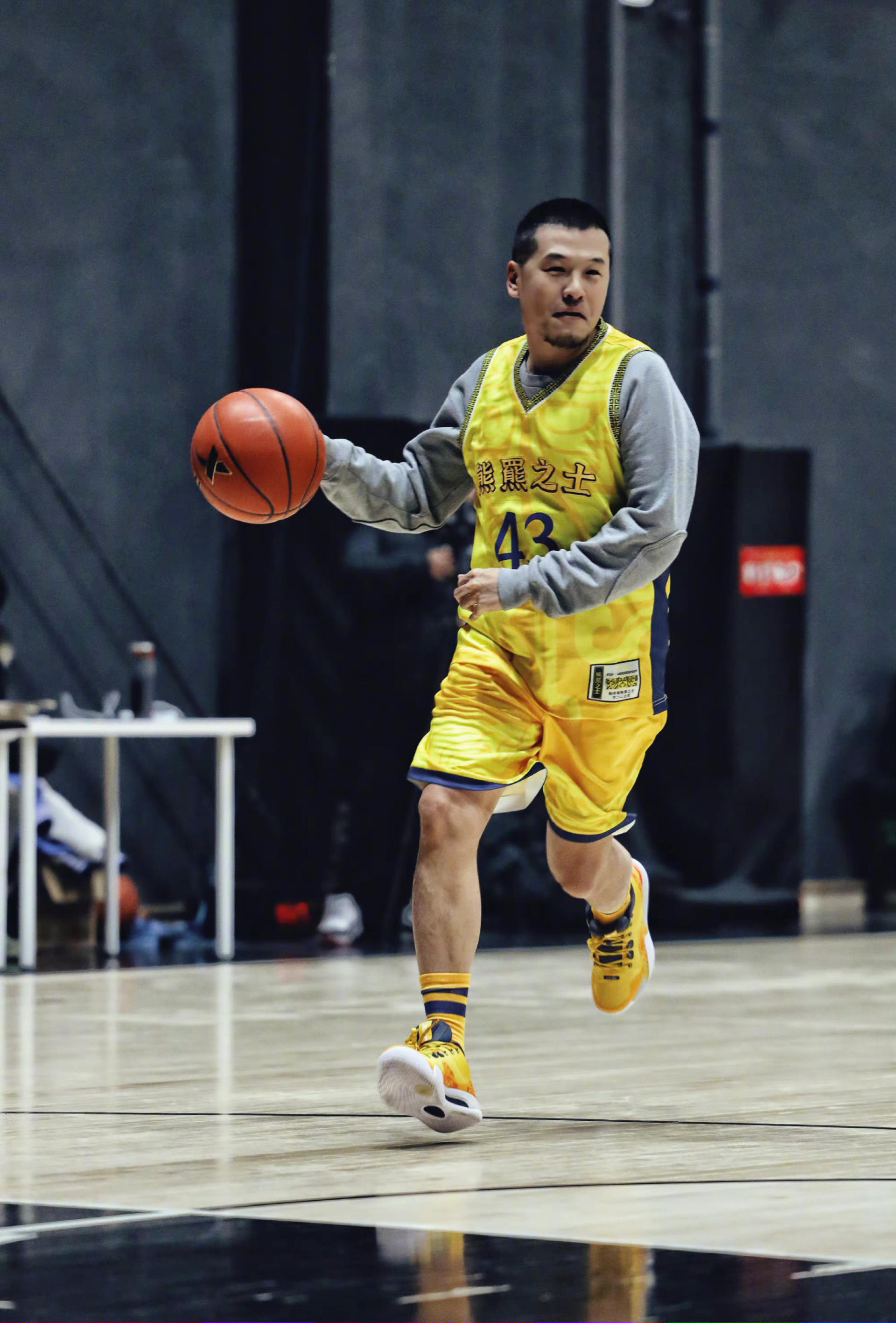 足球运动员谈姚明,传奇球星评价姚明