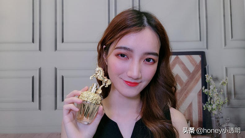 安娜苏独角兽香水满满少女心,安娜苏独角兽鎏金香水推荐