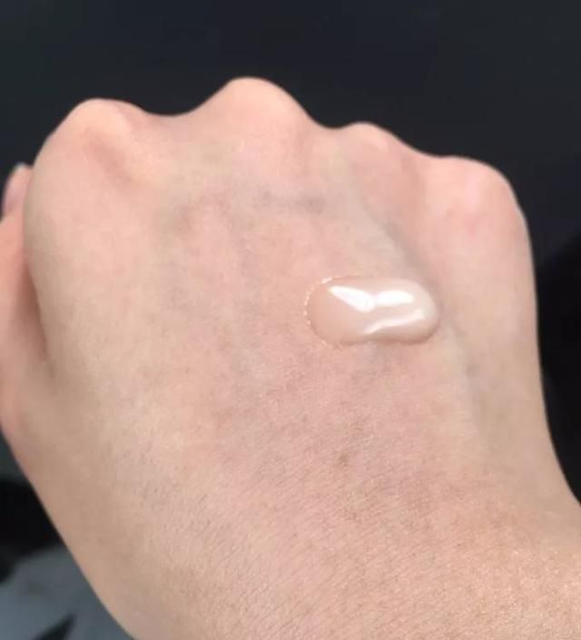 评测美白精华抗衰成分,评测美白精华