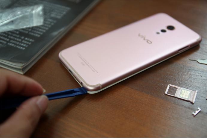 vivo旧旗舰电源键出问题，只需10元成本修复，不用换成iPhone11