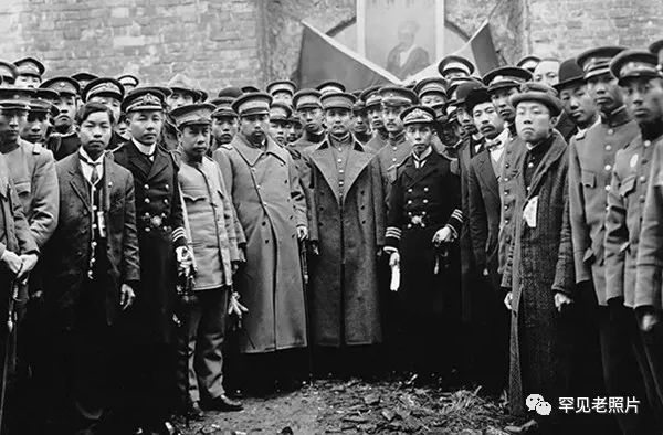 100年南京大桥绘画,南京红色100年