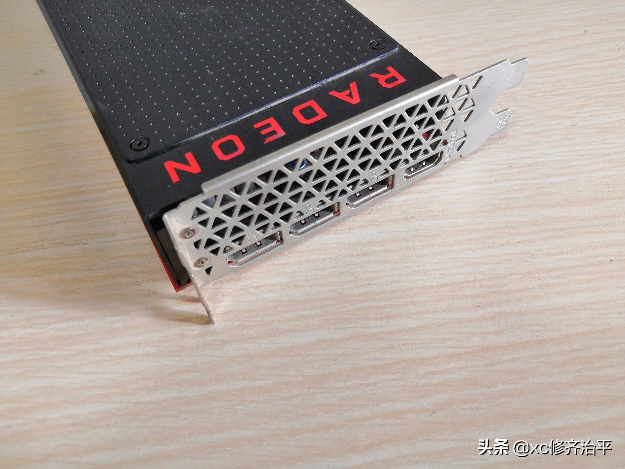 300元在拼多多买的rx580显卡,300块多的rx580