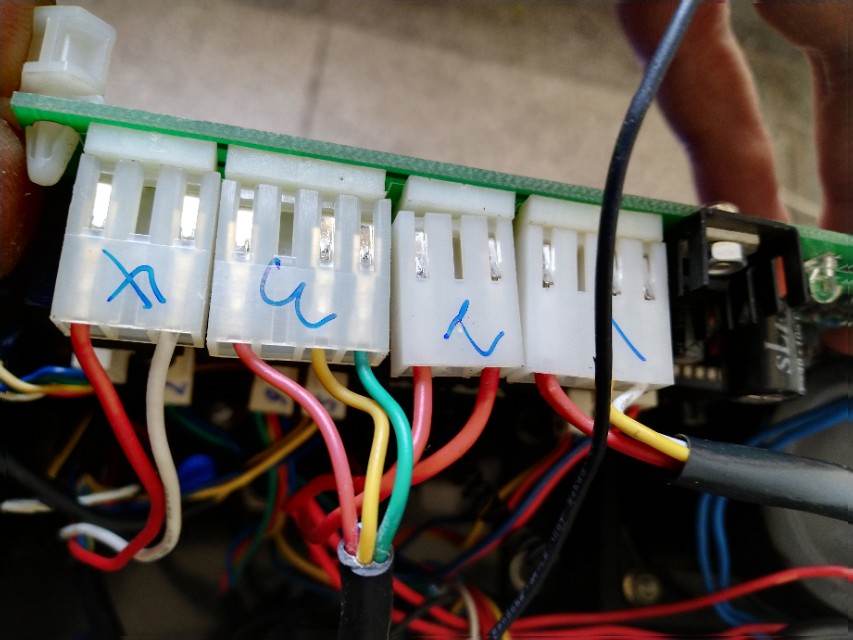 会议室自动升降显示器,会议室显示屏维修