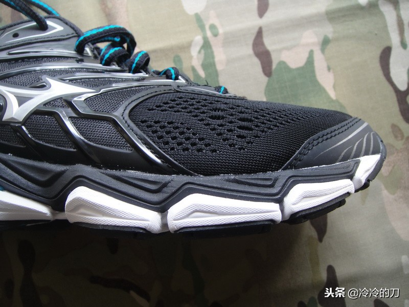 mizuno美津浓男女复古跑鞋,mizuno美津浓男士支撑缓震慢跑鞋