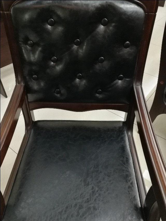 皮椅翻新换面,皮椅修复翻新