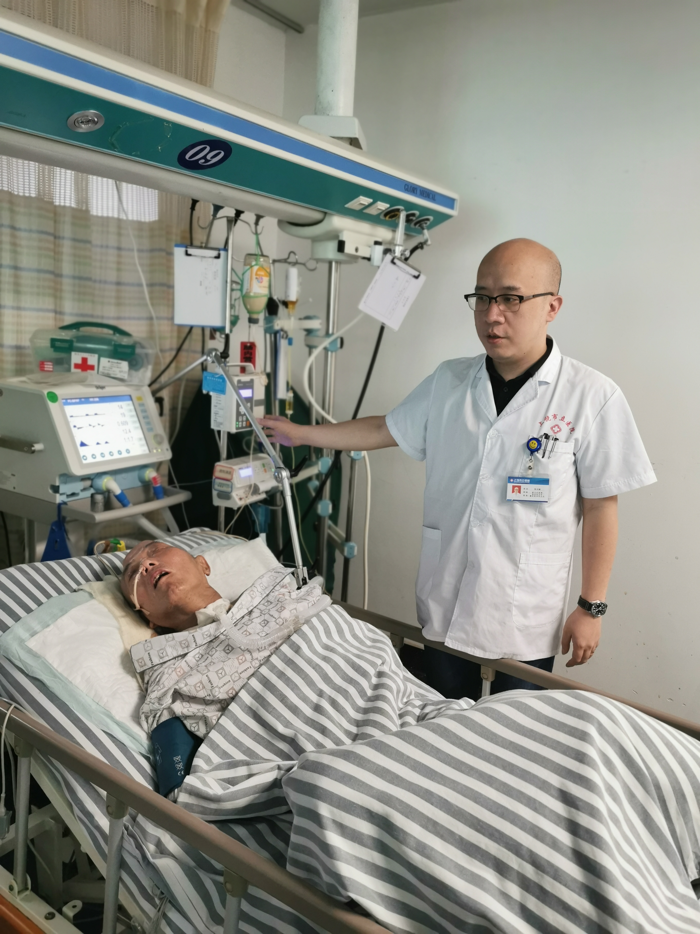 市立医院:用专业和大爱点亮生命之灯