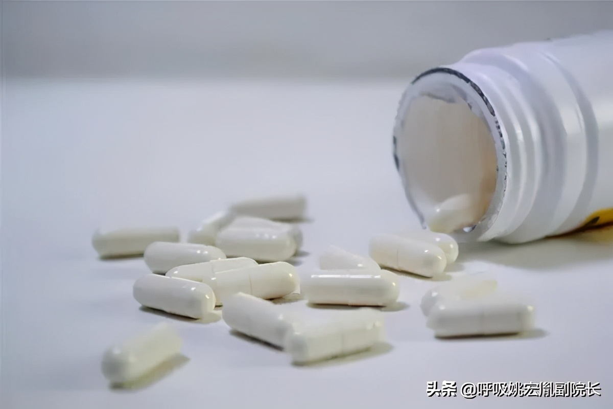 肺癌有没有治愈的可能?医生:不同阶段,各有应对的方法