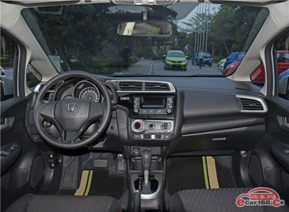 这几款合资两厢车又降价,打算换车的你这5款家轿值得入手