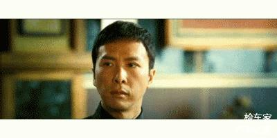 十二万公里的奔驰e200还能买吗,奔驰e200值不值得买