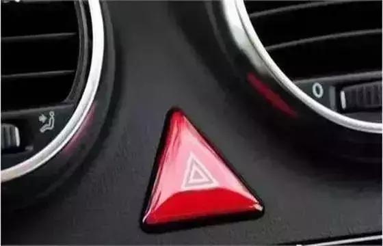 交通安全常识汽车刹车距离,摩托车刹车常识