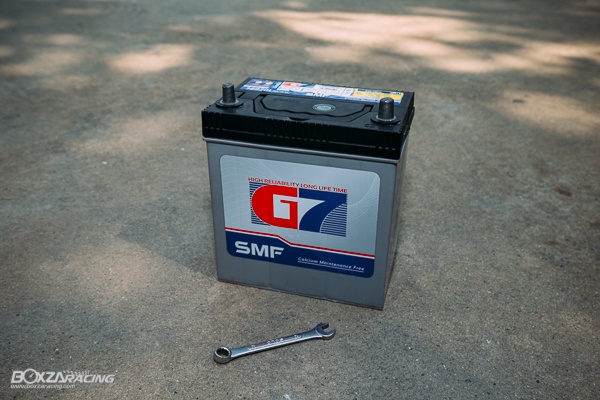 自己动手丰衣足食自己换电瓶是那么的简单