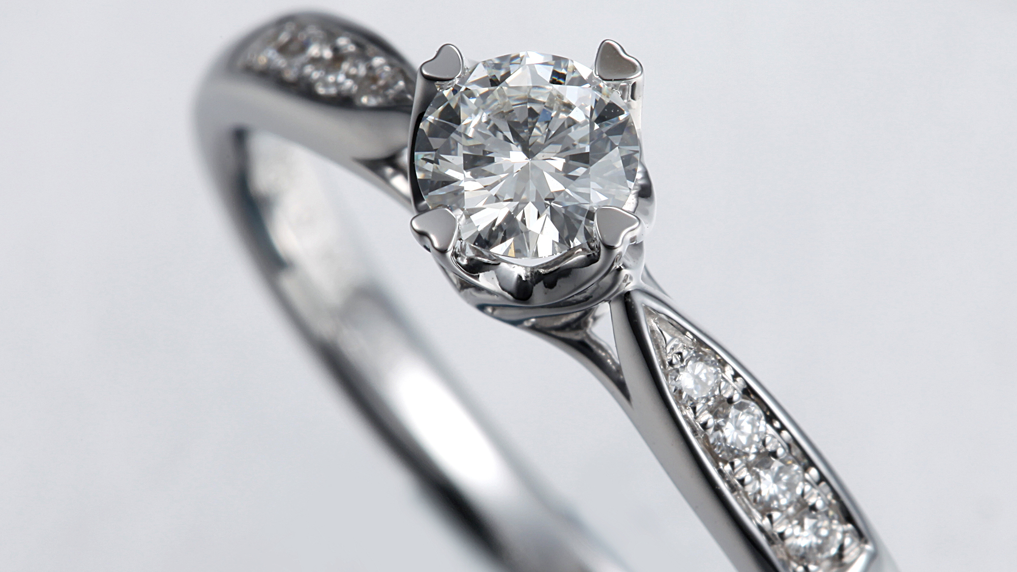 首饰镶嵌小钻石多少钱,首饰镶嵌补钻价格