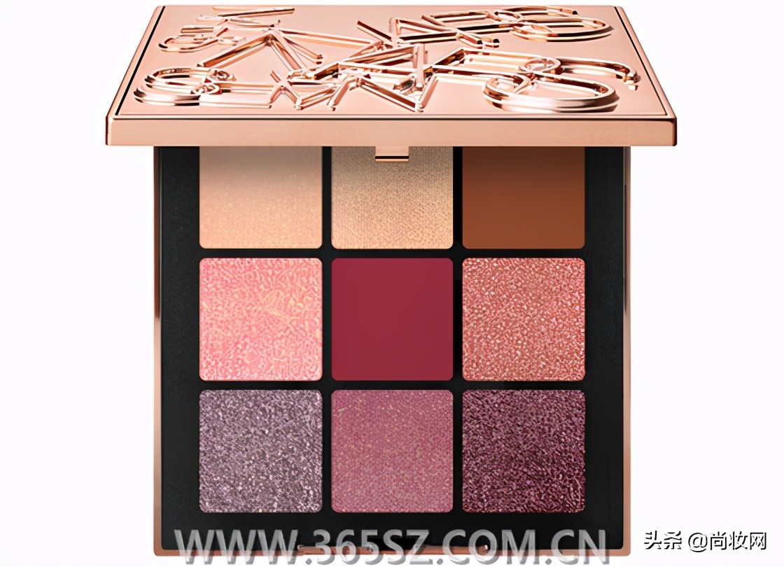 心机斩男妆的画法,男神眼妆画法