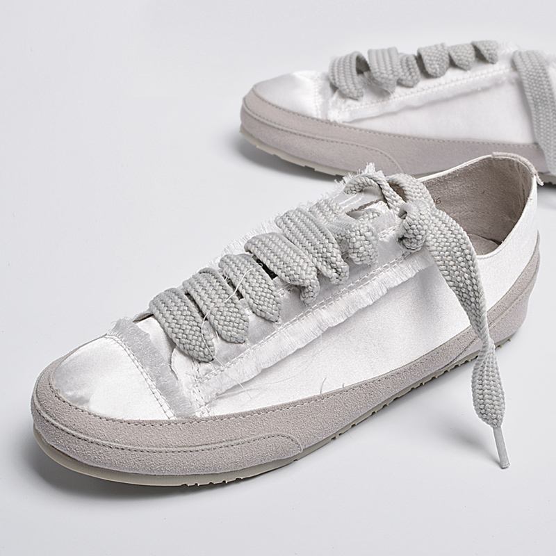 小白鞋怎么去黄很顽固,小白鞋刷过有黄斑怎么处理