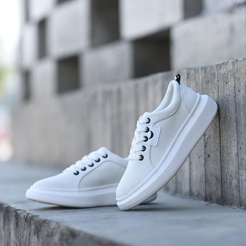 小白鞋怎么去黄很顽固,小白鞋刷过有黄斑怎么处理