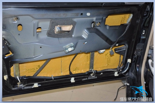 贵阳大众凌渡音响改装,贵阳元音改装汽车音响