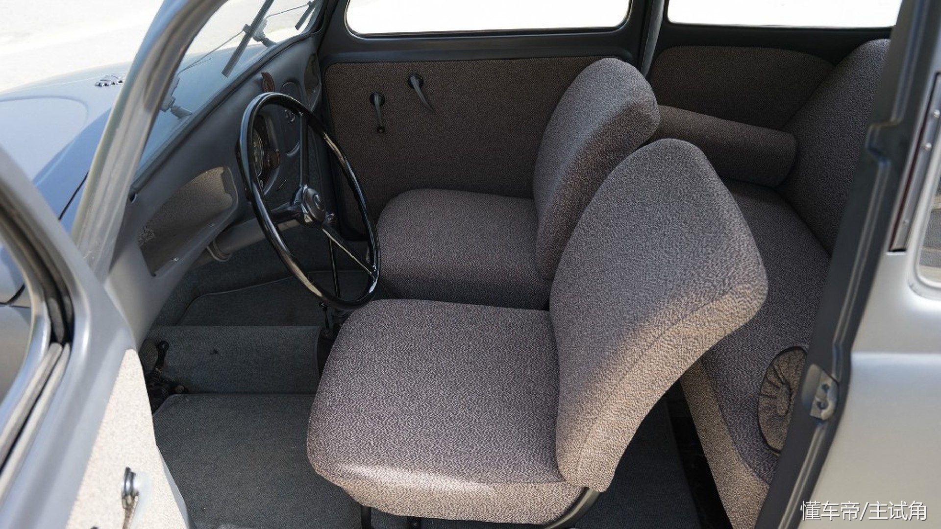 大众甲壳虫即将停产经典终将落幕,第一代大众甲壳虫什么时间停产