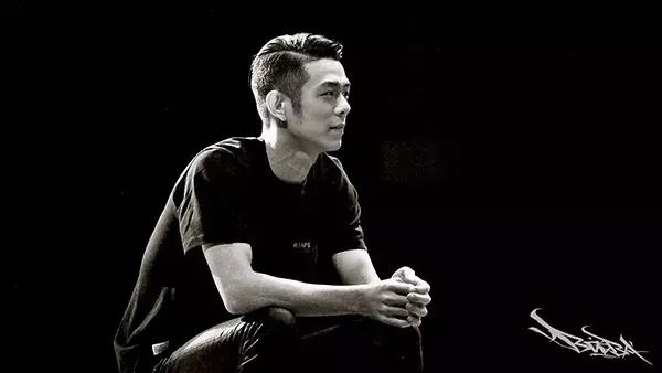 拯救发际线高额头大的发型,发际线大额头宽适合什么发型