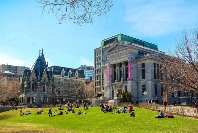 加拿大各大学的强势专业,加拿大三大顶级商学院