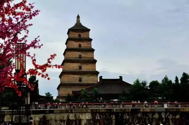 中国最神秘的4座佛塔,中国著名的佛塔排名