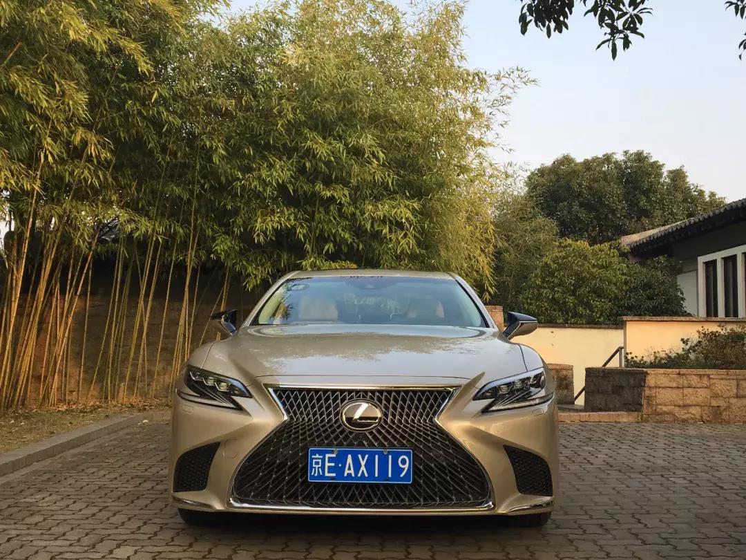 雷克萨斯ls最耐用的车型,试驾雷克萨斯LS行政版