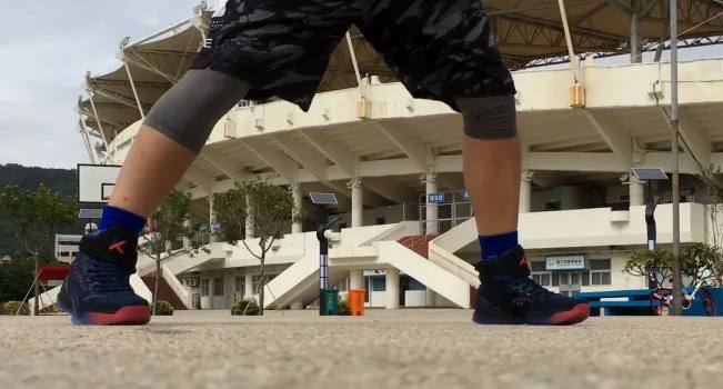 安踏kt3和kt4的区别,安踏kt3和kt4哪个比较好