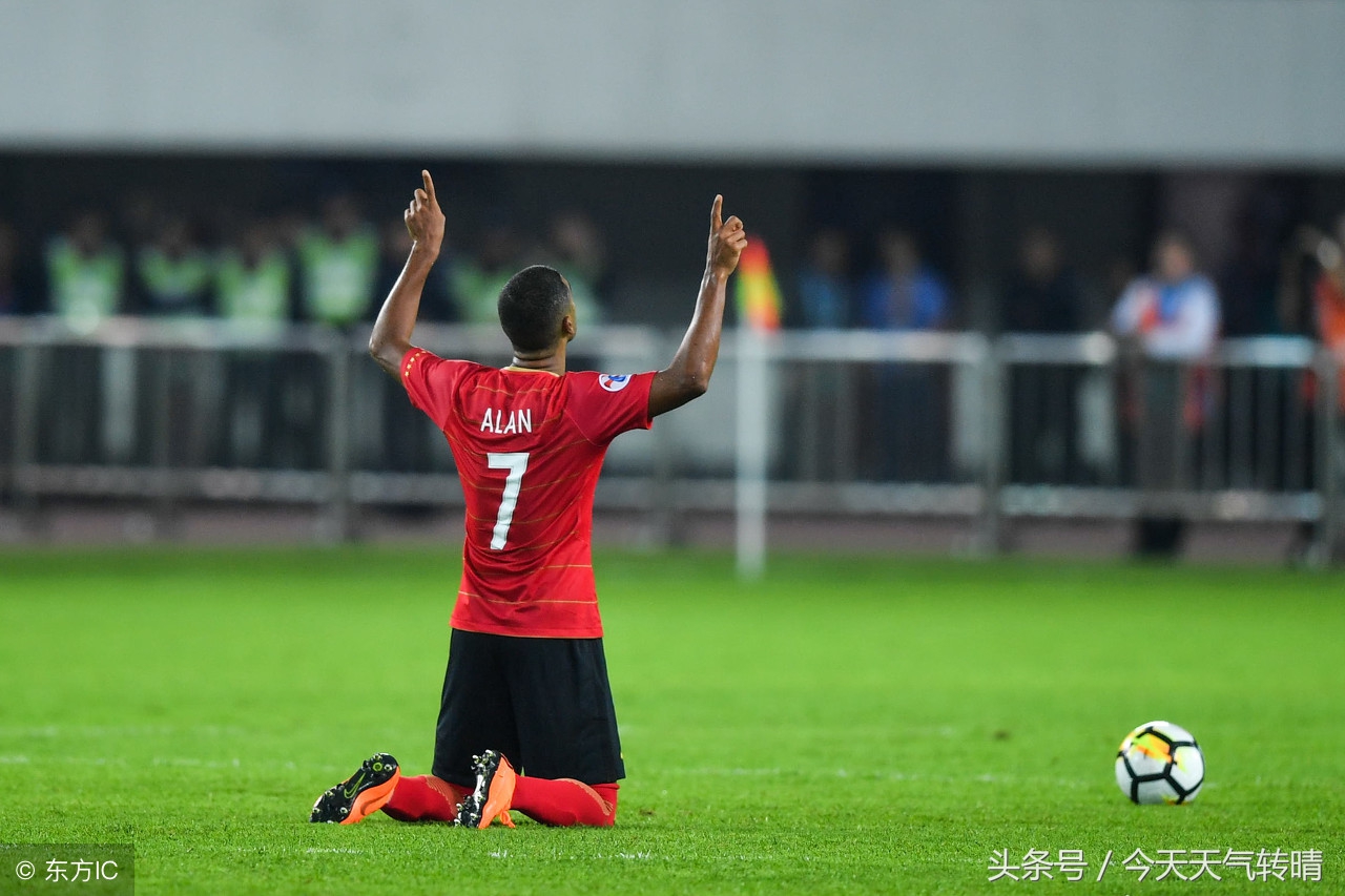 亚冠-古德利阿兰破门恒大客场2-0济州积8分领跑