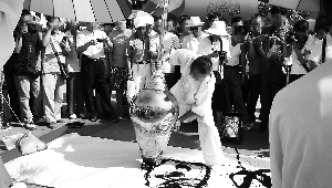 为什么网络上那么多假书法家,书法家打假