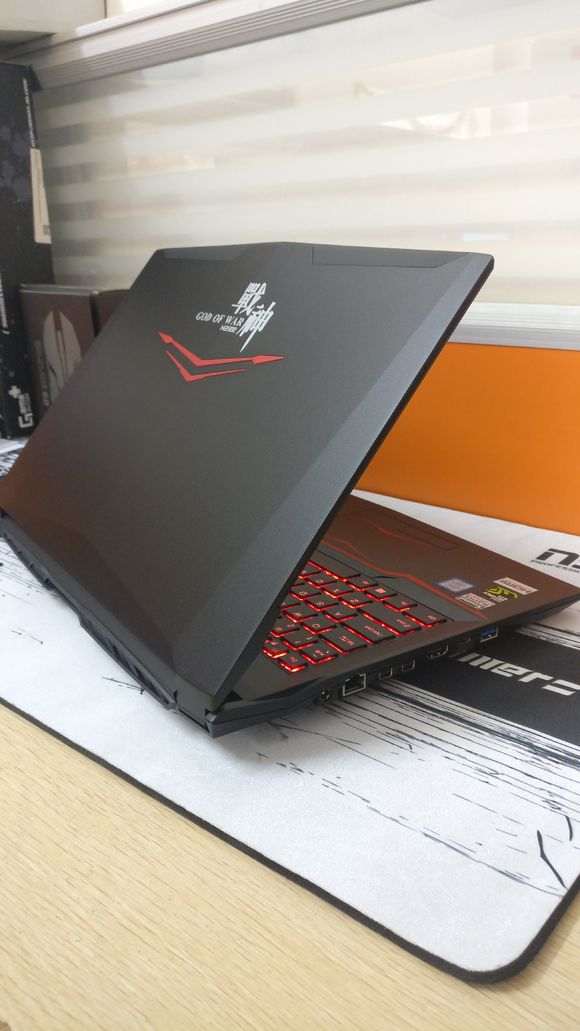 神舟战神t6ti-x5笔记本电脑,神舟战神t6ti-x5玩csgo