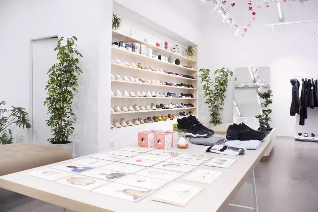 女生球鞋流行款,篮球鞋女款为什么没有39码