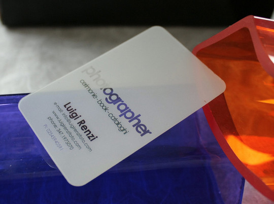 名片创意设计案例,亚克力透明名片效果图