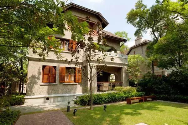 上海地铁首末班车时间全部,上海地铁首末车时间表最新