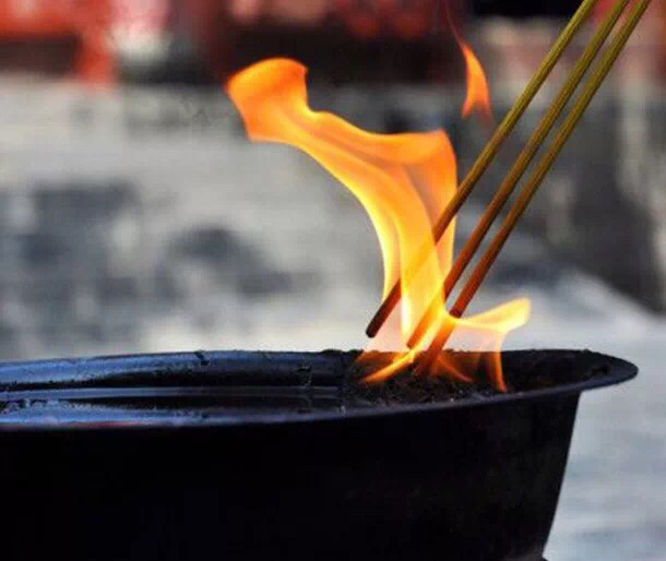 佛教中的四大皆空指的是什么,佛教讲的五大皆空指什么