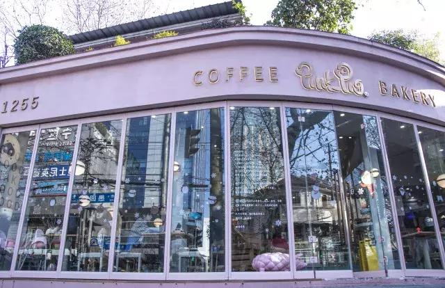 转角遇到猪？！魔都首家粉猪餐厅，吃完变精致的猪猪女孩！