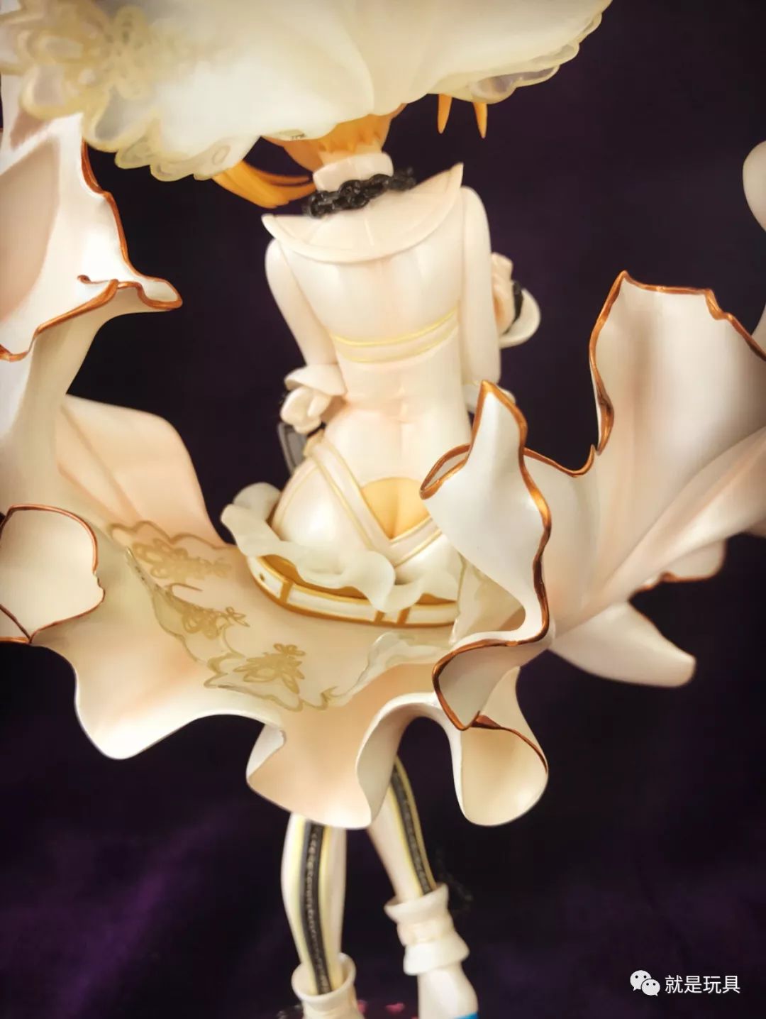 开盒｜Hobbymax纯白的蔷薇皇帝“花嫁尼禄”