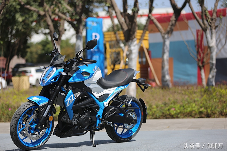 春风250sr和春风250nk数据对比,最强250和最弱250